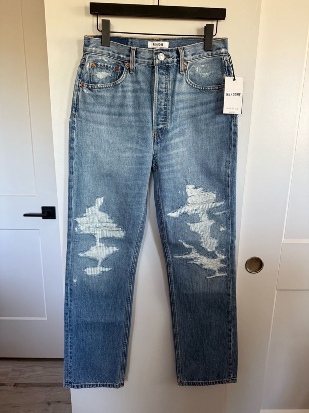 NWT RE/DONE Mended Destroy 90's High Rise Loose Jeans Size 28